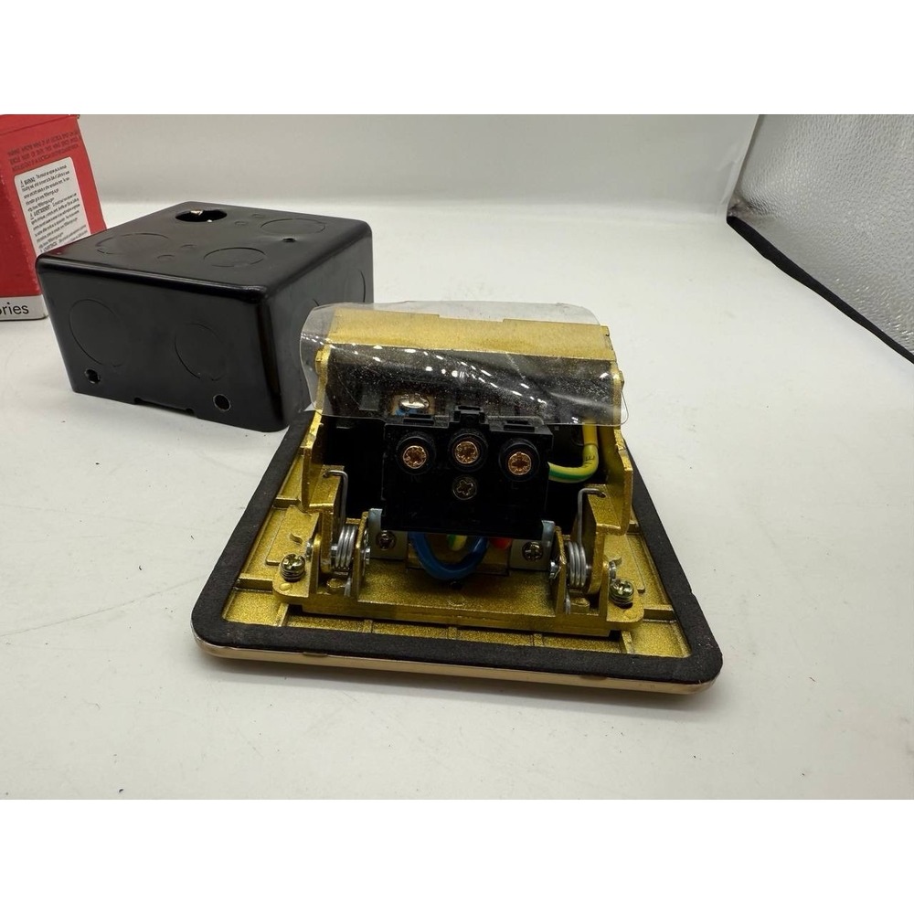 Pass & Seymour Legrand FB1-TRDRB Floor Box Assembly A3 - Picture 7 of 13